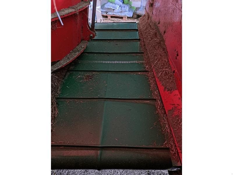 Futtermischwagen του τύπου Kuhn PROFILE1680, Gebrauchtmaschine σε PLUMELEC (Φωτογραφία 10)