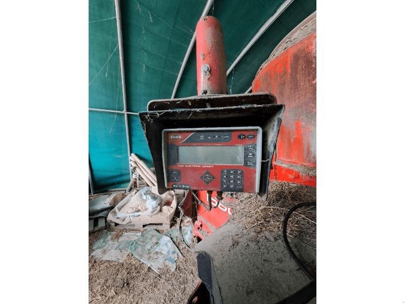 Futtermischwagen του τύπου Kuhn PROFILE1680, Gebrauchtmaschine σε PLUMELEC (Φωτογραφία 5)