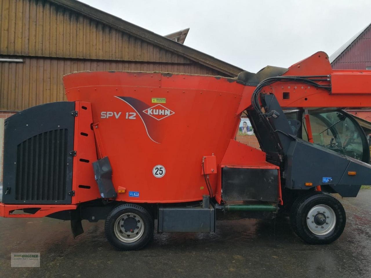 Futtermischwagen типа Kuhn SPV 12, Gebrauchtmaschine в Bad Wildungen - Wega (Фотография 4)