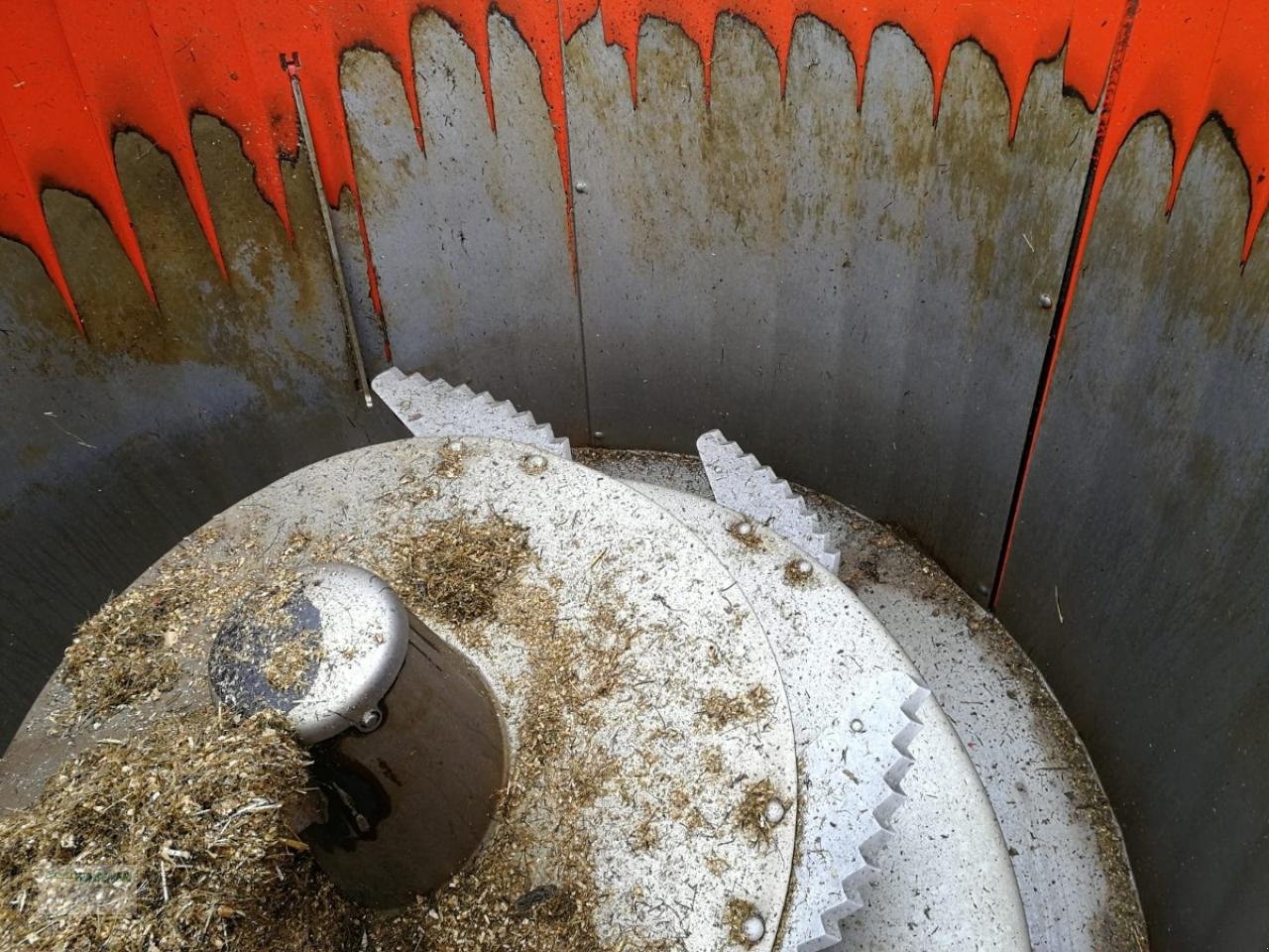 Futtermischwagen типа Kuhn SPV 12, Gebrauchtmaschine в Bad Wildungen - Wega (Фотография 8)