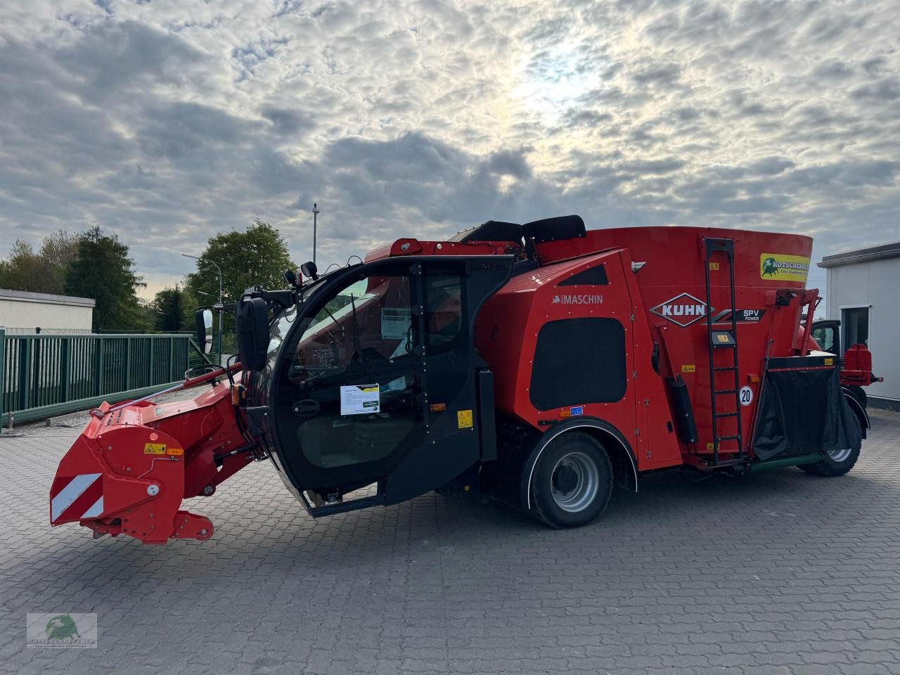 Futtermischwagen typu Kuhn SPV Power 14.1 DL, Gebrauchtmaschine v Steinwiesen (Obrázek 4)