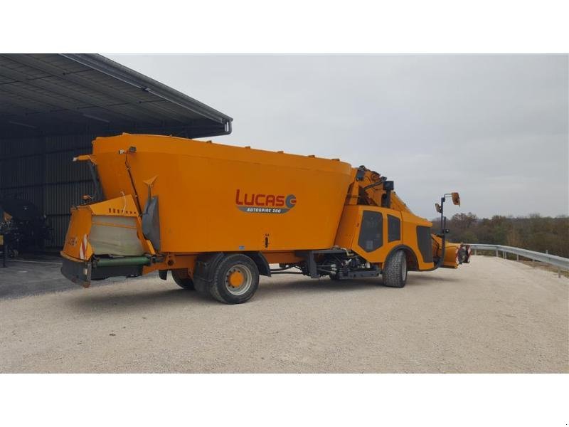 Futtermischwagen typu Lucas AUTOSPIRE-PER200, Gebrauchtmaschine v CHAUMONT (Obrázek 1)