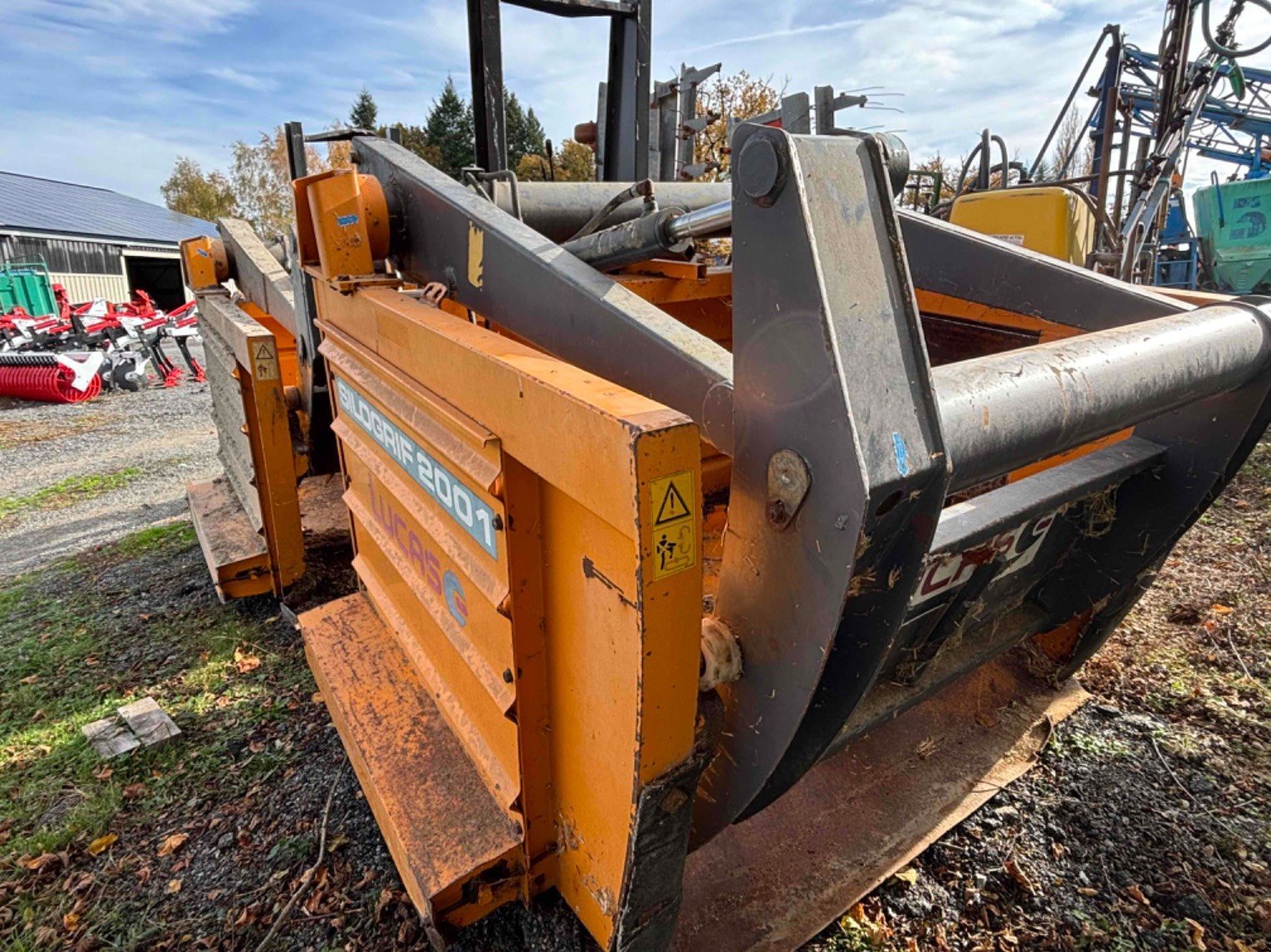 Futtermischwagen Türe ait Lucas Silogrif 2001, Gebrauchtmaschine içinde LA SOUTERRAINE (resim 5)