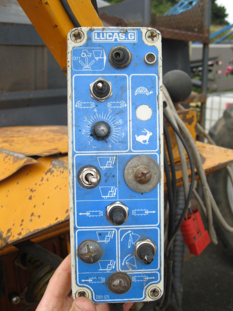 Futtermischwagen of the type Lucas Spirmix 160 tapis, Gebrauchtmaschine in BRECE (Picture 10)