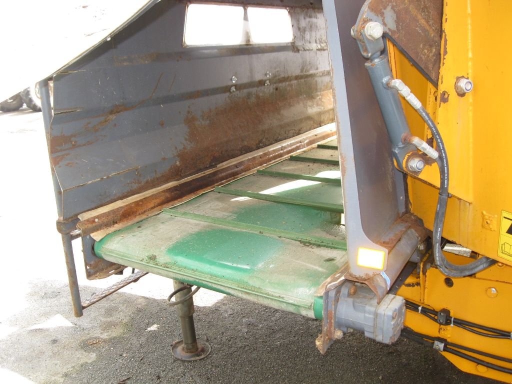 Futtermischwagen tip Lucas Spirmix 160 tapis, Gebrauchtmaschine in BRECE (Poză 8)