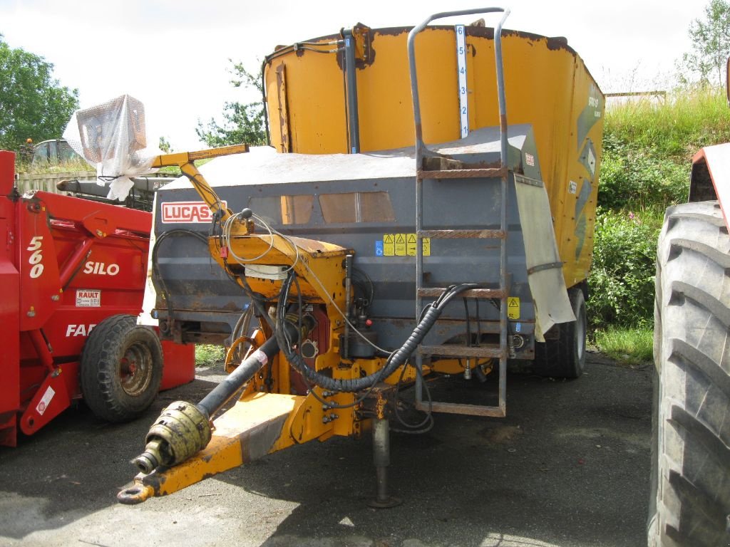 Futtermischwagen of the type Lucas Spirmix 160 tapis, Gebrauchtmaschine in BRECE (Picture 3)