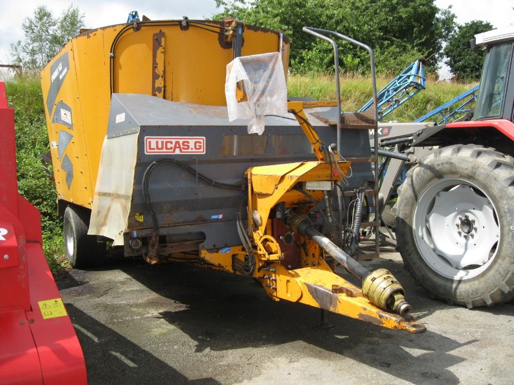 Futtermischwagen of the type Lucas Spirmix 160 tapis, Gebrauchtmaschine in BRECE (Picture 4)