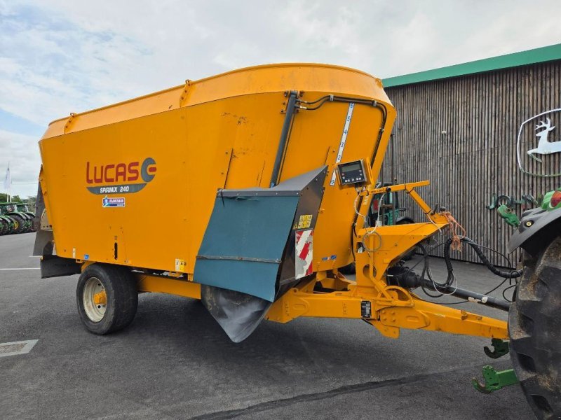 Futtermischwagen типа Lucas Spirmix 240, Gebrauchtmaschine в BRECEY (Фотография 1)