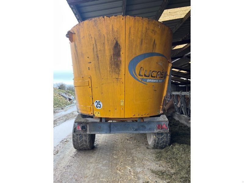Futtermischwagen του τύπου Lucas SPIRMIX120, Gebrauchtmaschine σε ANTIGNY (Φωτογραφία 3)