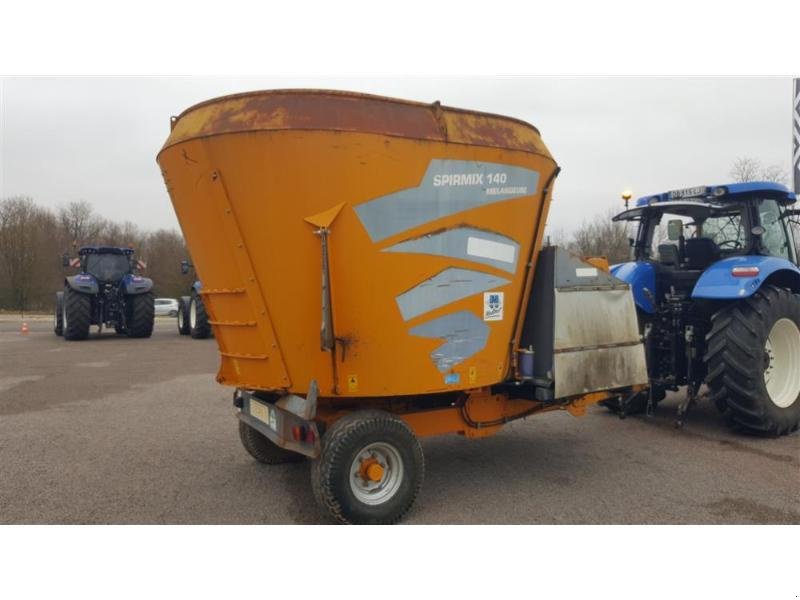 Futtermischwagen vrste Lucas SPIRMIX140, Gebrauchtmaschine v CHAUMONT (Slika 2)