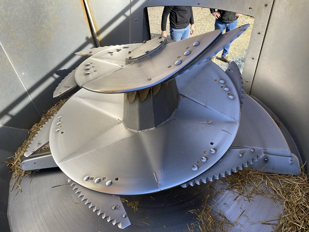 Futtermischwagen a típus Lucas Spirmixjet 240, Gebrauchtmaschine ekkor: GUERET (Kép 8)