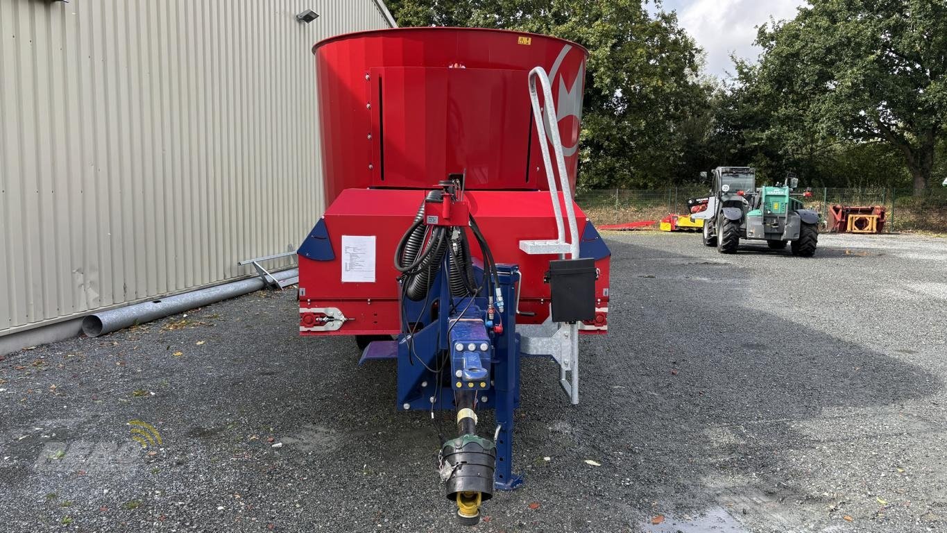 Futtermischwagen des Typs Mayer TRAILEDLINE CLASSIC DUO 16, Neumaschine in Aurich (Bild 5)