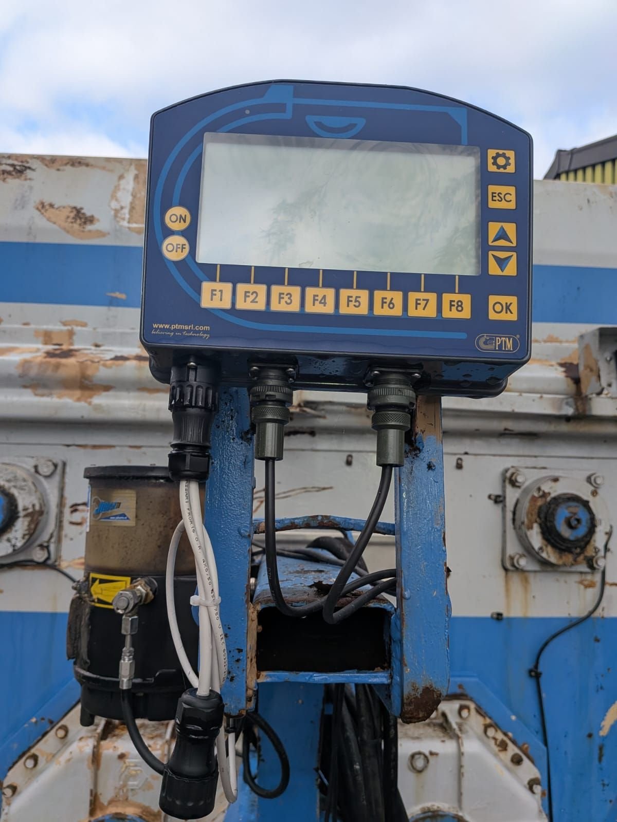 Futtermischwagen del tipo Pagliari TMU 422, Gebrauchtmaschine In Buchten (Immagine 7)