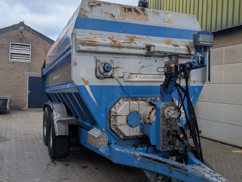 Futtermischwagen del tipo Pagliari TMU 422, Gebrauchtmaschine In Buchten