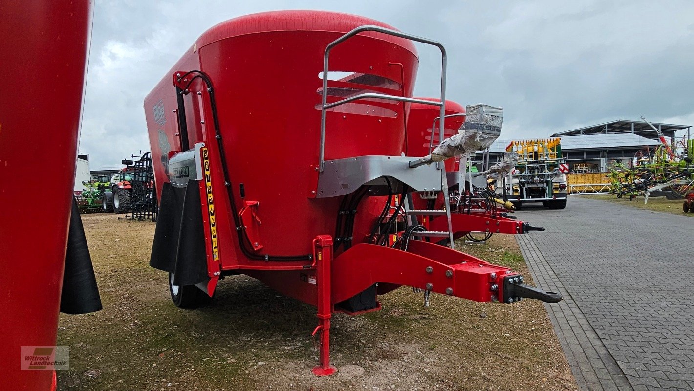 Futtermischwagen of the type Peecon BIGA 21 Topliner, Neumaschine in Rhede / Brual (Picture 2)