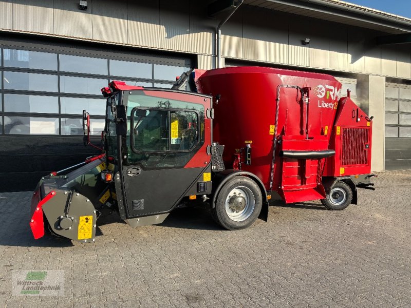 Futtermischwagen van het type RMH Liberty 13, Neumaschine in Rhede / Brual