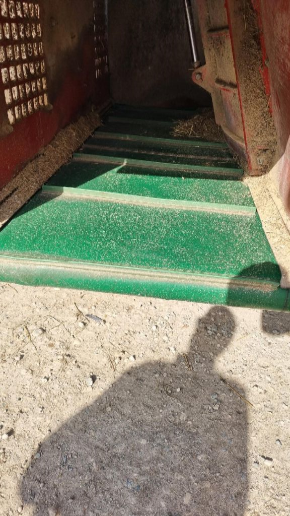 Futtermischwagen of the type RMH Mixell 161, Gebrauchtmaschine in Savigny sur Braye (Picture 4)