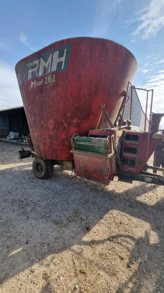 Futtermischwagen of the type RMH Mixell 161, Gebrauchtmaschine in Savigny sur Braye (Picture 2)
