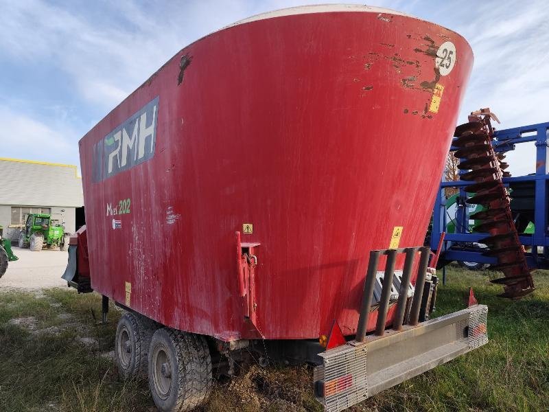 Futtermischwagen des Typs RMH MIXELL 202, Gebrauchtmaschine in CHAUMESNIL (Bild 5)