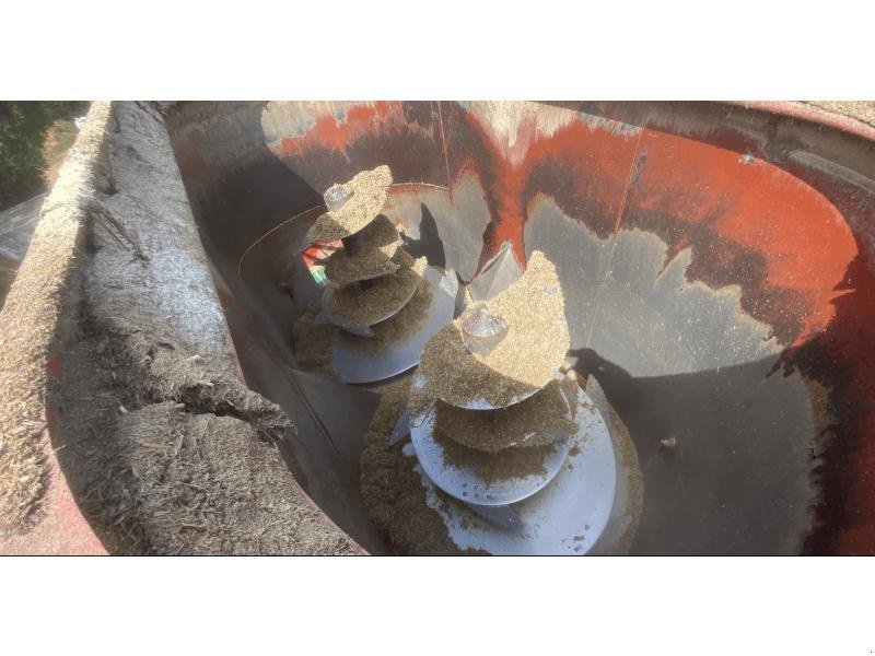 Futtermischwagen of the type RMH MIXELL 262, Gebrauchtmaschine in VERDUN (Picture 8)