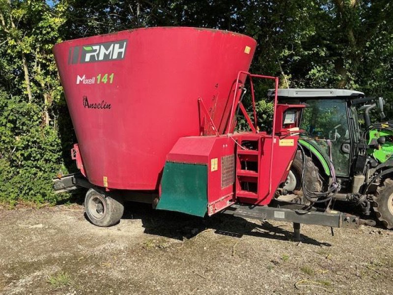 Futtermischwagen des Typs RMH MIXELL141, Gebrauchtmaschine in les hayons (Bild 1)