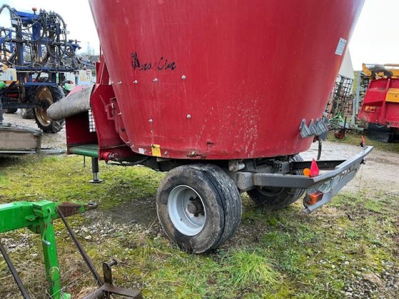 Futtermischwagen typu RMH MIXELL161W, Gebrauchtmaschine v les hayons (Obrázek 3)