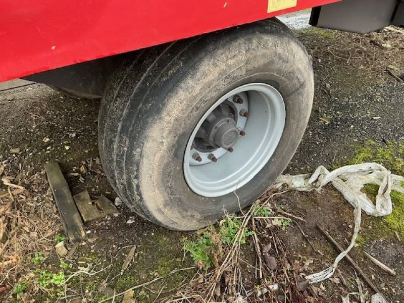 Futtermischwagen типа RMH MIXELL162, Gebrauchtmaschine в les hayons