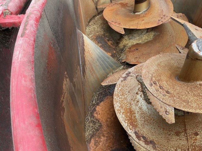 Futtermischwagen van het type RMH MIXELL20, Gebrauchtmaschine in les hayons (Foto 10)