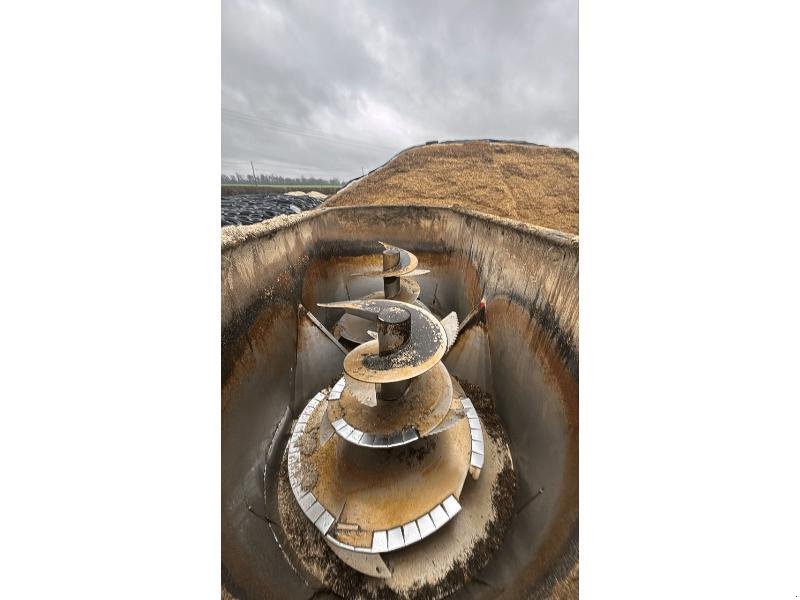 Futtermischwagen типа RMH MIXELL222, Gebrauchtmaschine в Wargnies Le Grand (Фотография 8)