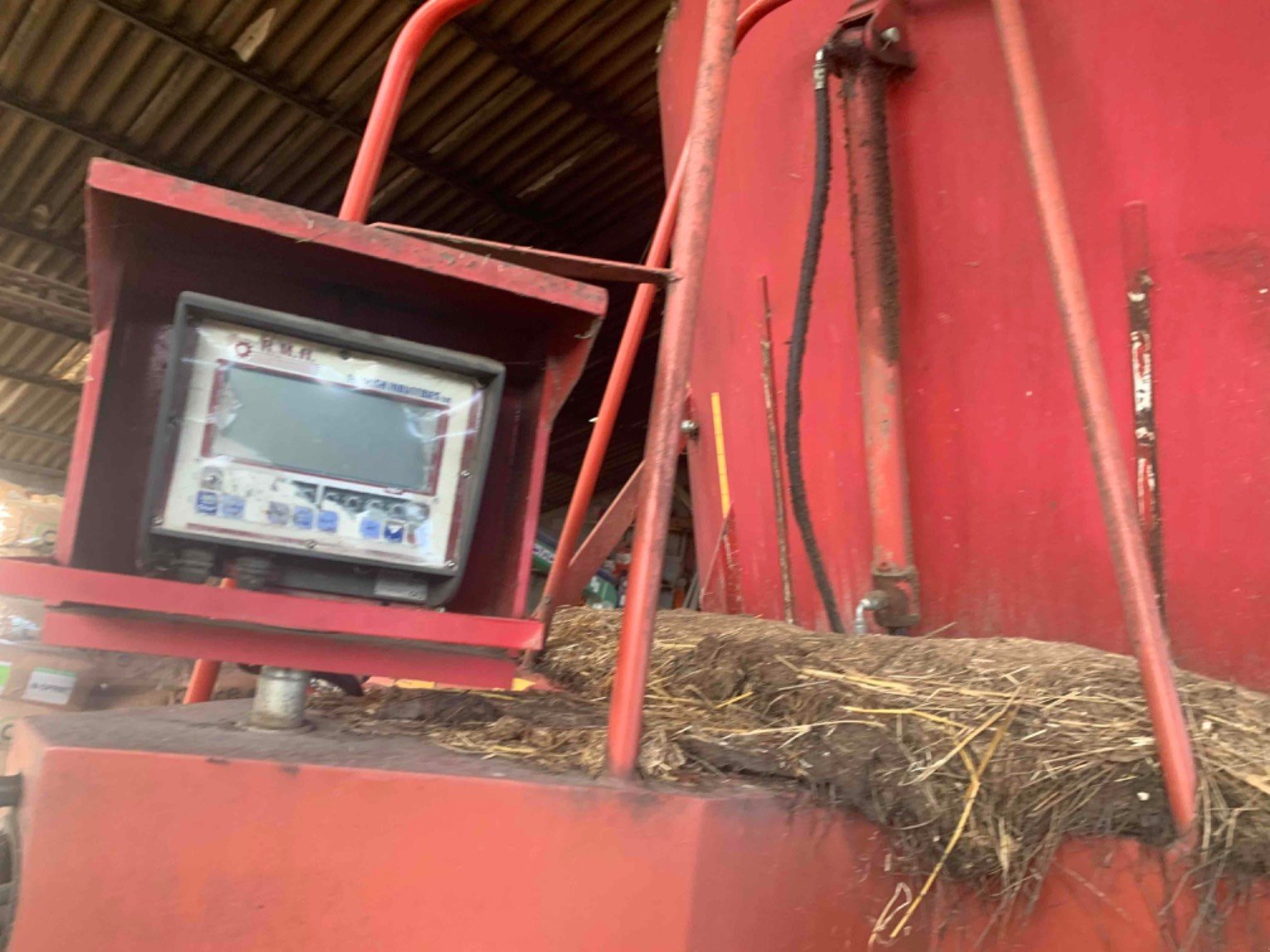 Futtermischwagen typu RMH VR12, Gebrauchtmaschine v ORLEIX (Obrázok 2)