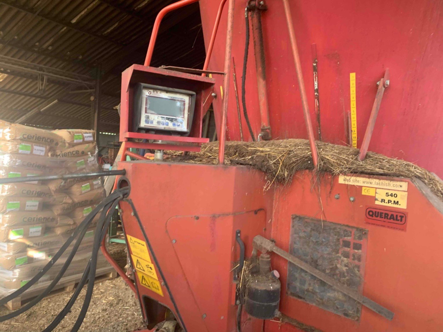 Futtermischwagen typu RMH VR12, Gebrauchtmaschine v ORLEIX (Obrázok 9)