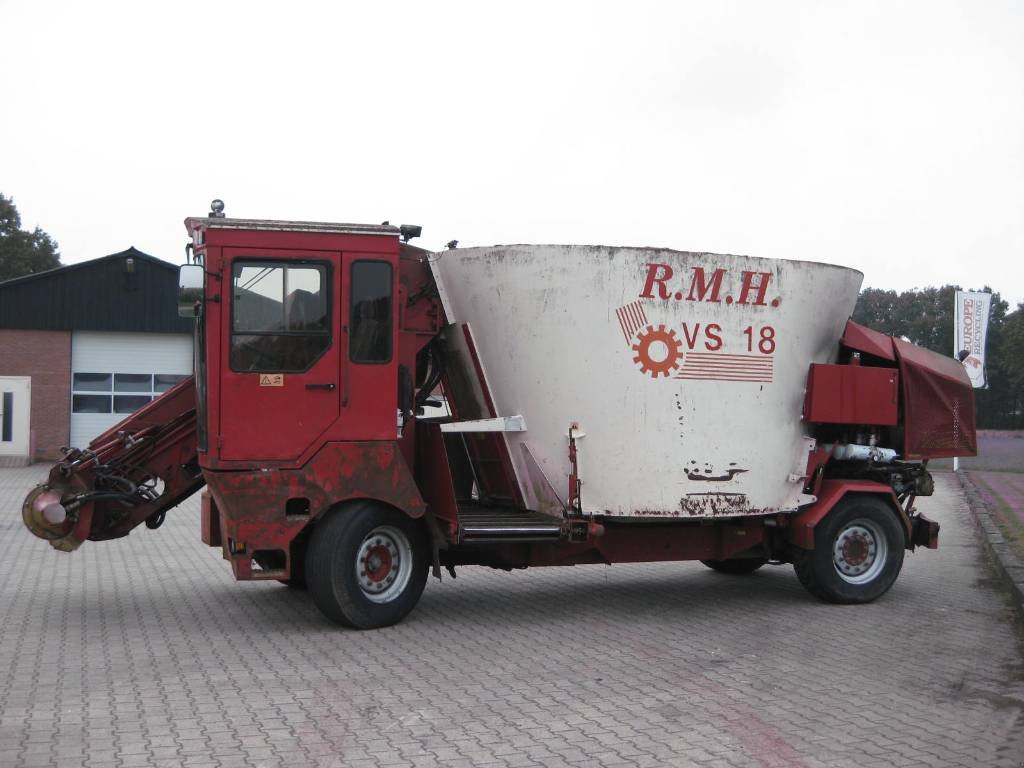 Futtermischwagen des Typs RMH VS 18, Gebrauchtmaschine in Stegeren (Bild 2)