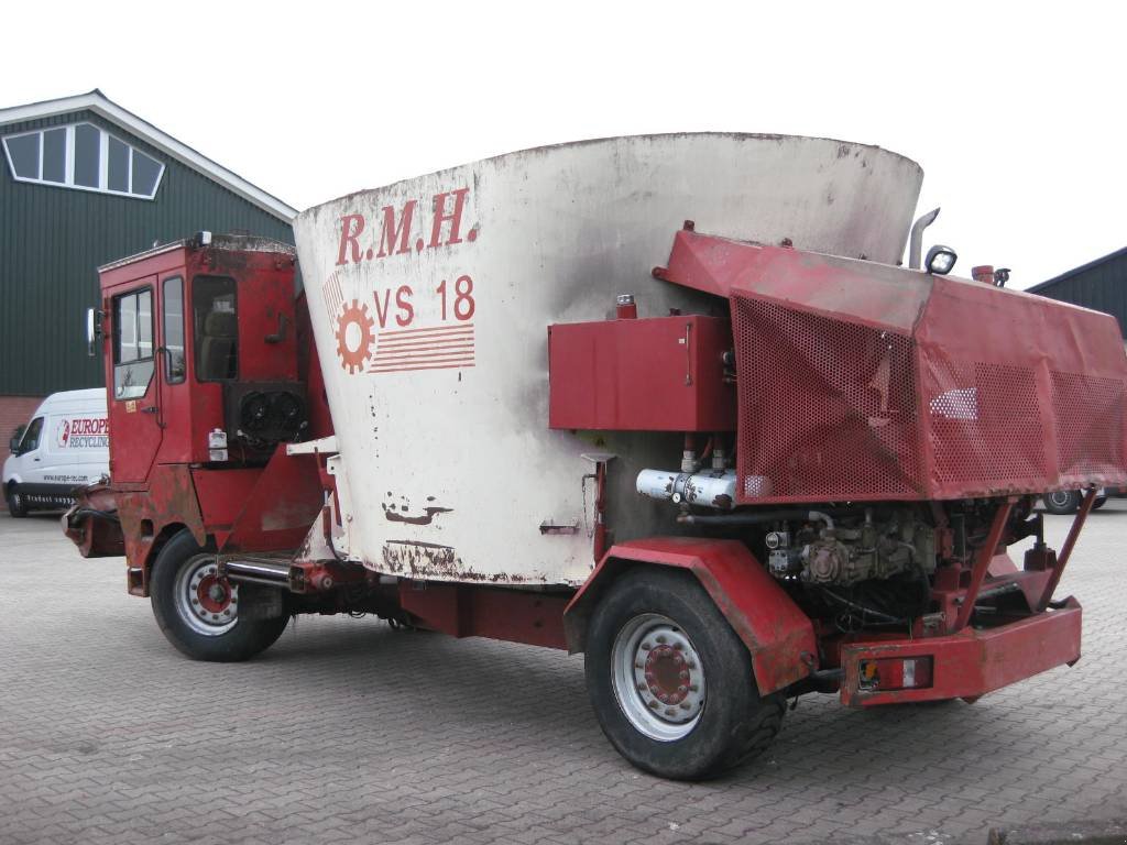 Futtermischwagen des Typs RMH VS 18, Gebrauchtmaschine in Stegeren (Bild 3)