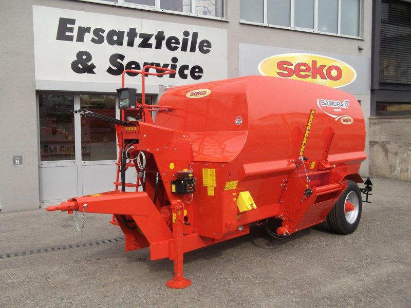 Futtermischwagen des Typs Seko Samurai 7 450/90, Neumaschine in Freistadt (Bild 1)