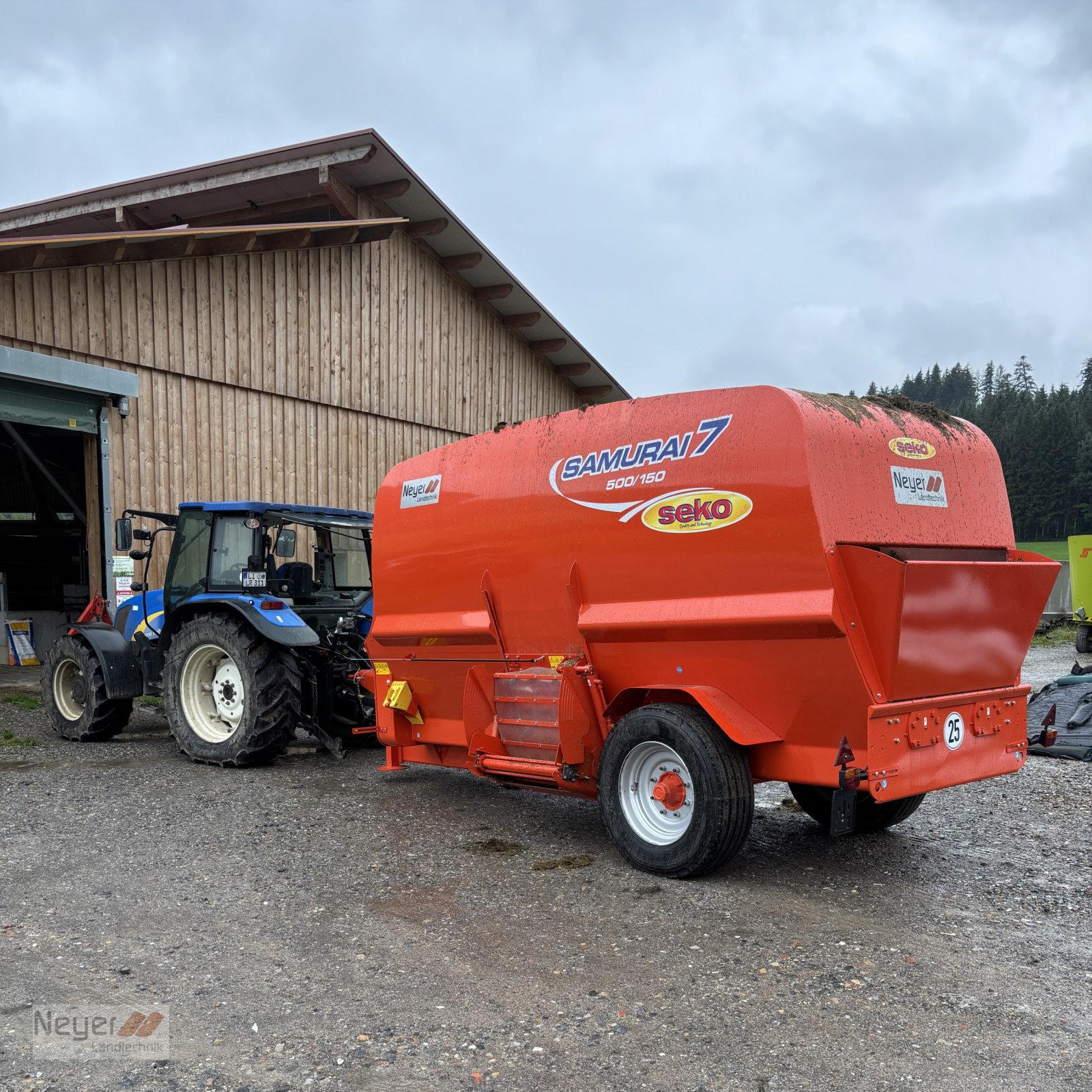 Futtermischwagen типа Seko Seko Samurai X7 15m³ Futtermischwagen horizontal *Demo-Maschine*, Gebrauchtmaschine в Bad Waldsee Mennisweiler (Фотография 1)