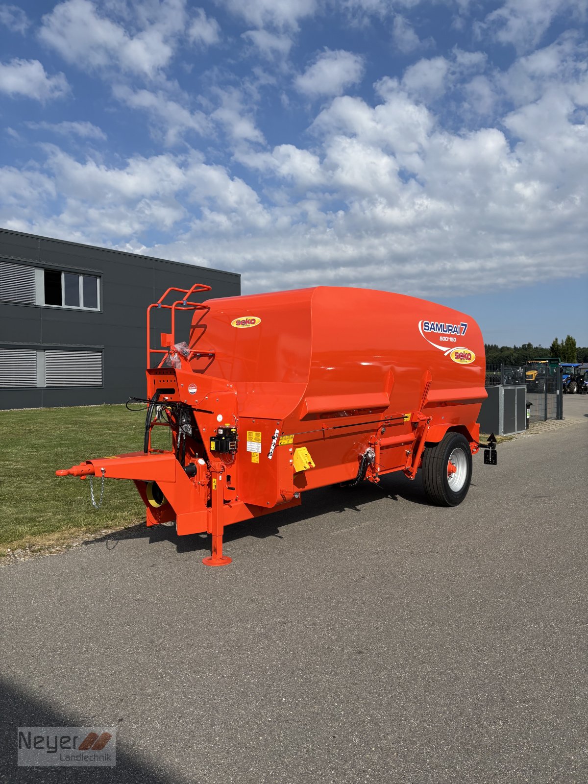 Futtermischwagen типа Seko Seko Samurai X7 15m³ Futtermischwagen horizontal *Demo-Maschine*, Gebrauchtmaschine в Bad Waldsee Mennisweiler (Фотография 4)