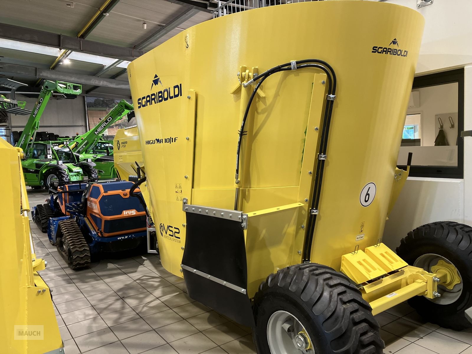 Futtermischwagen of the type Sgariboldi Higuma 10/1F, Neumaschine in Burgkirchen (Picture 8)