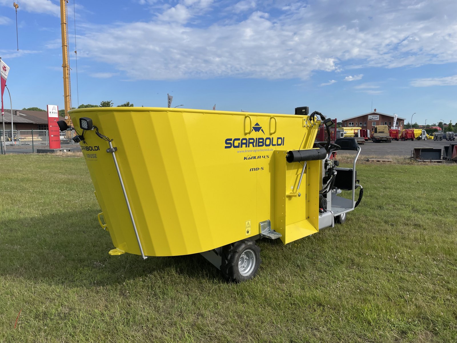 Futtermischwagen des Typs Sgariboldi Koala 4.5 MD-S, Neumaschine in Fürstenau (Bild 2)