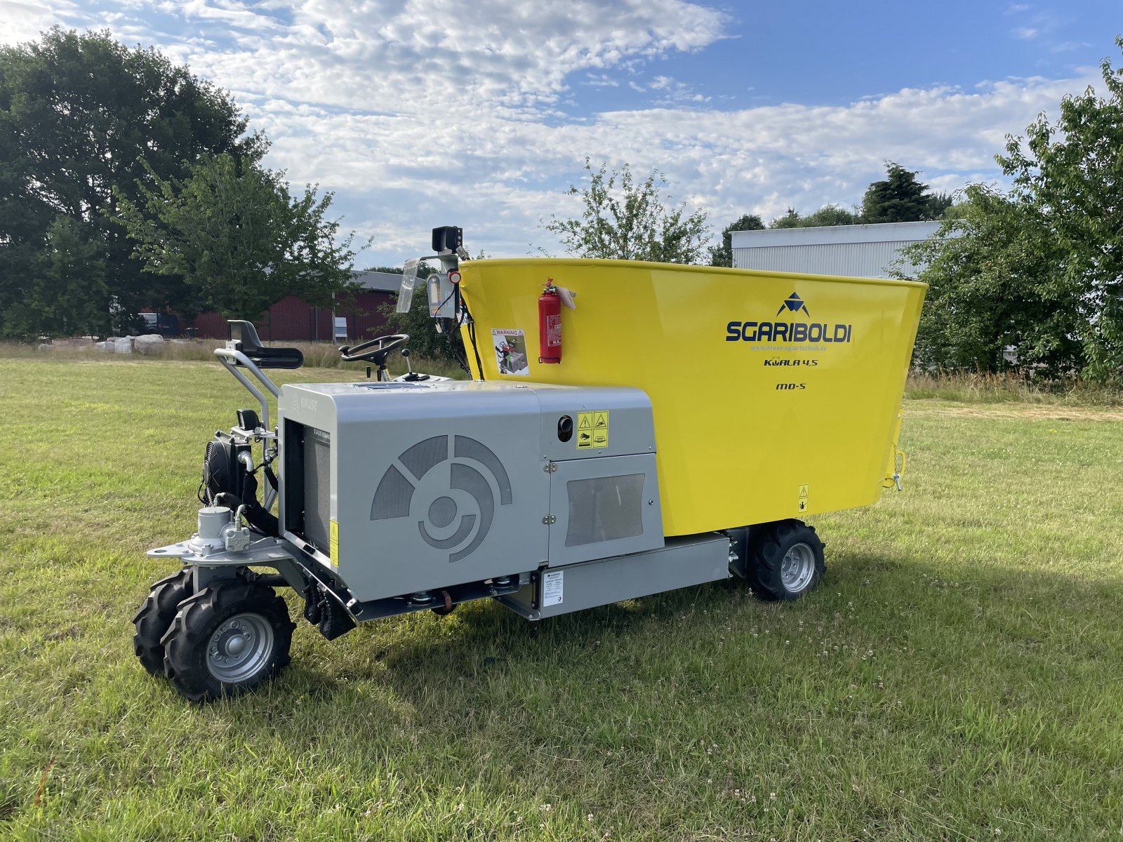 Futtermischwagen des Typs Sgariboldi Koala 4.5 MD-S, Neumaschine in Fürstenau (Bild 5)