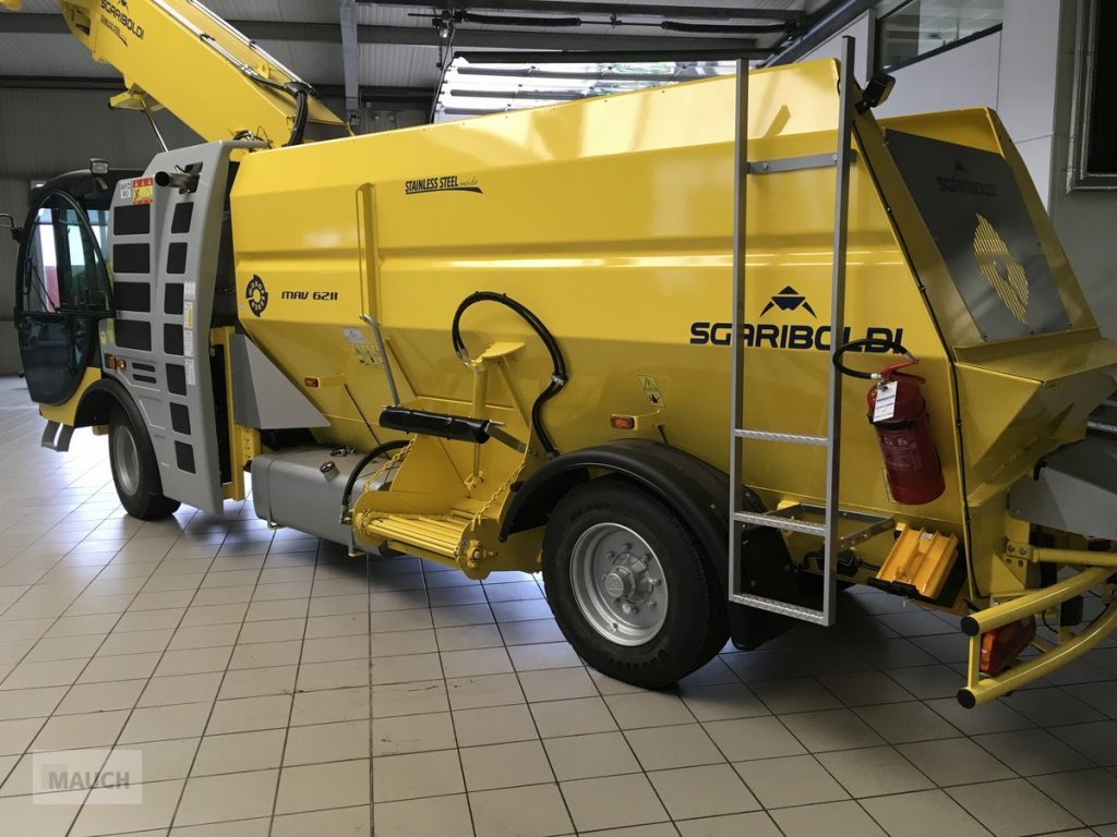 Futtermischwagen des Typs Sgariboldi MAV 6214, Neumaschine in Burgkirchen (Bild 7)