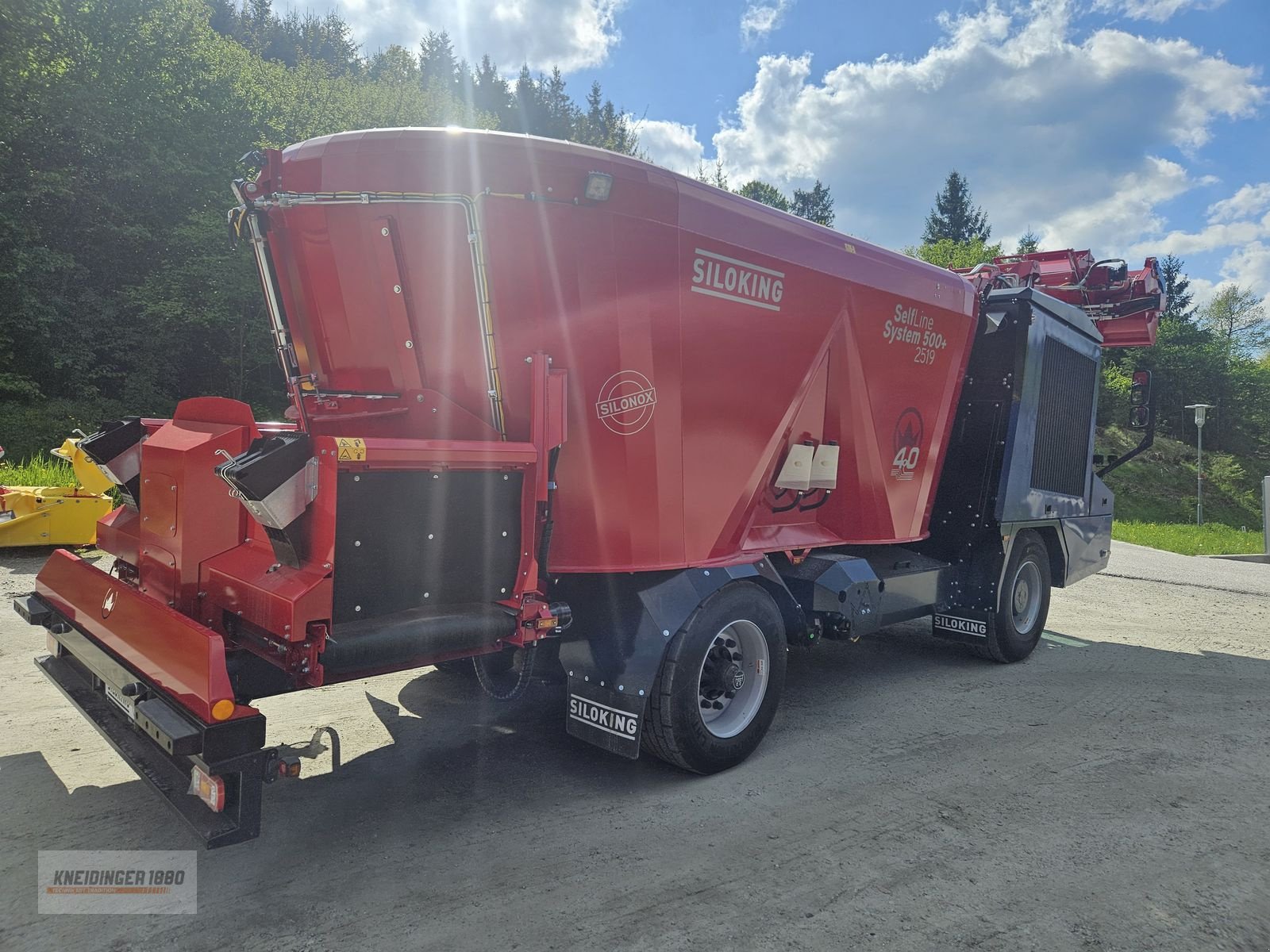 Futtermischwagen des Typs Siloking 2519 500+, Neumaschine in Altenfelden (Bild 4)