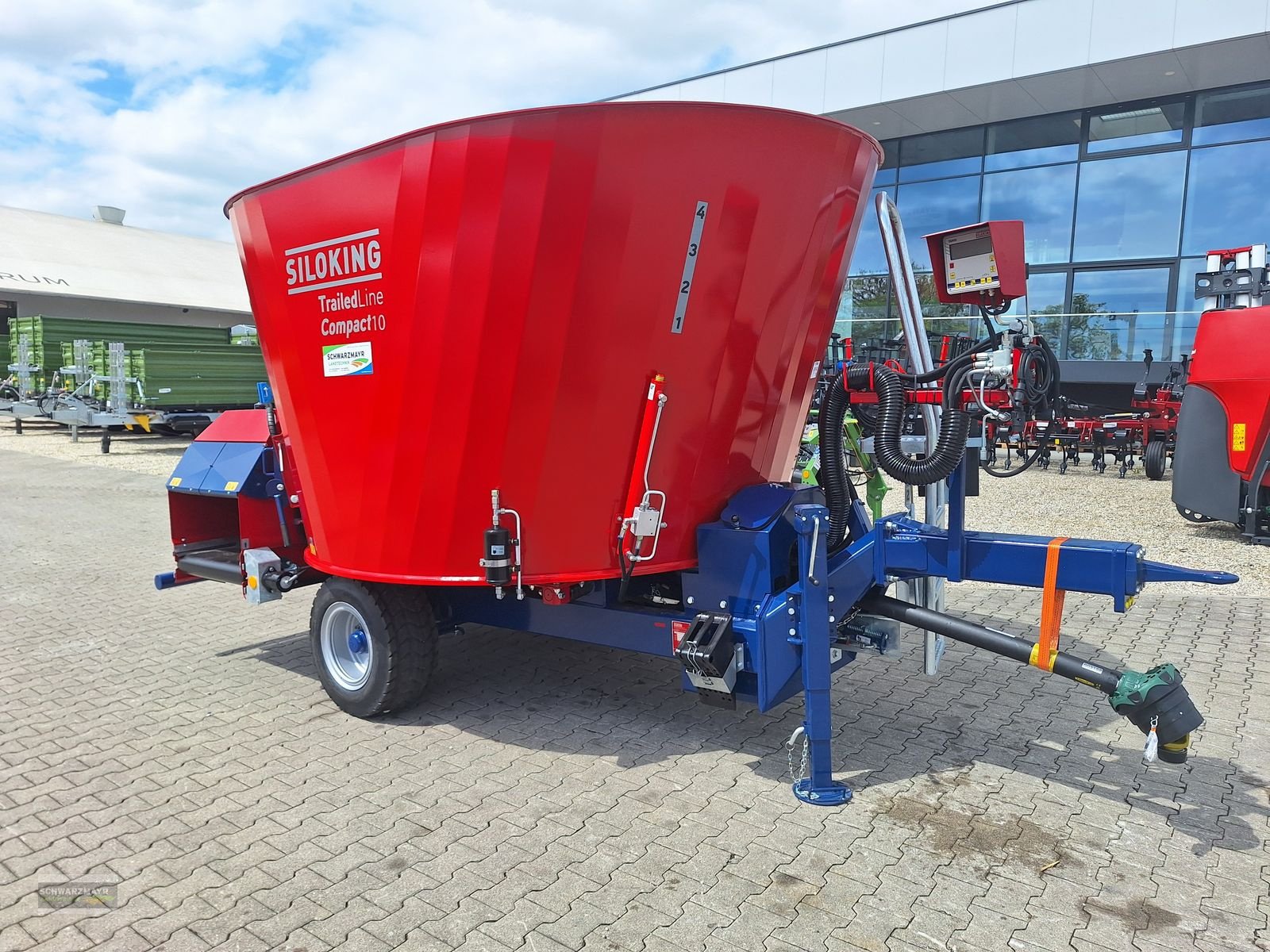 Futtermischwagen des Typs Siloking Kompakt 10m³T, Neumaschine in Gampern (Bild 3)