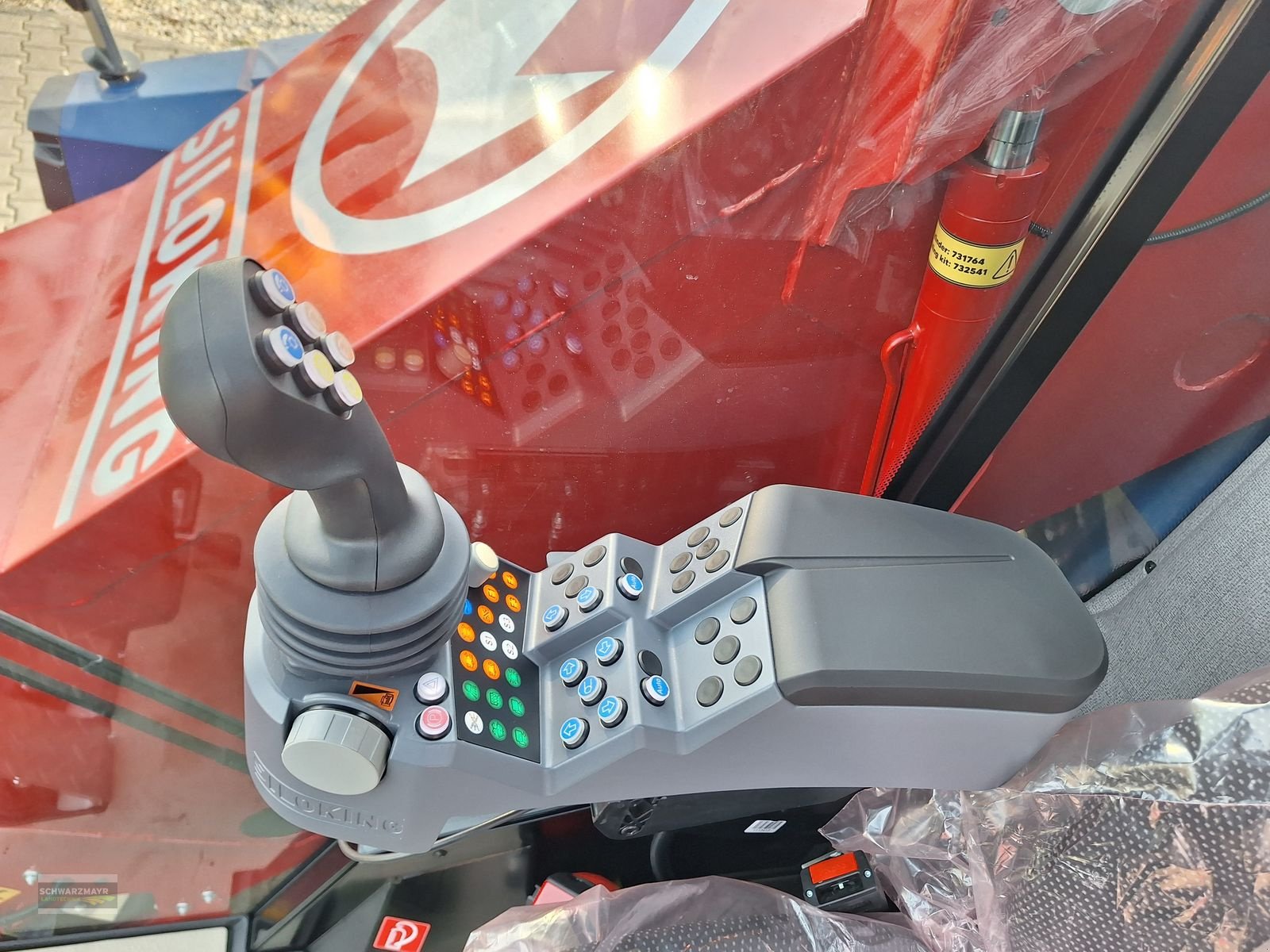 Futtermischwagen des Typs Siloking SelfLine 4.0 1612-13, Neumaschine in Aurolzmünster (Bild 16)