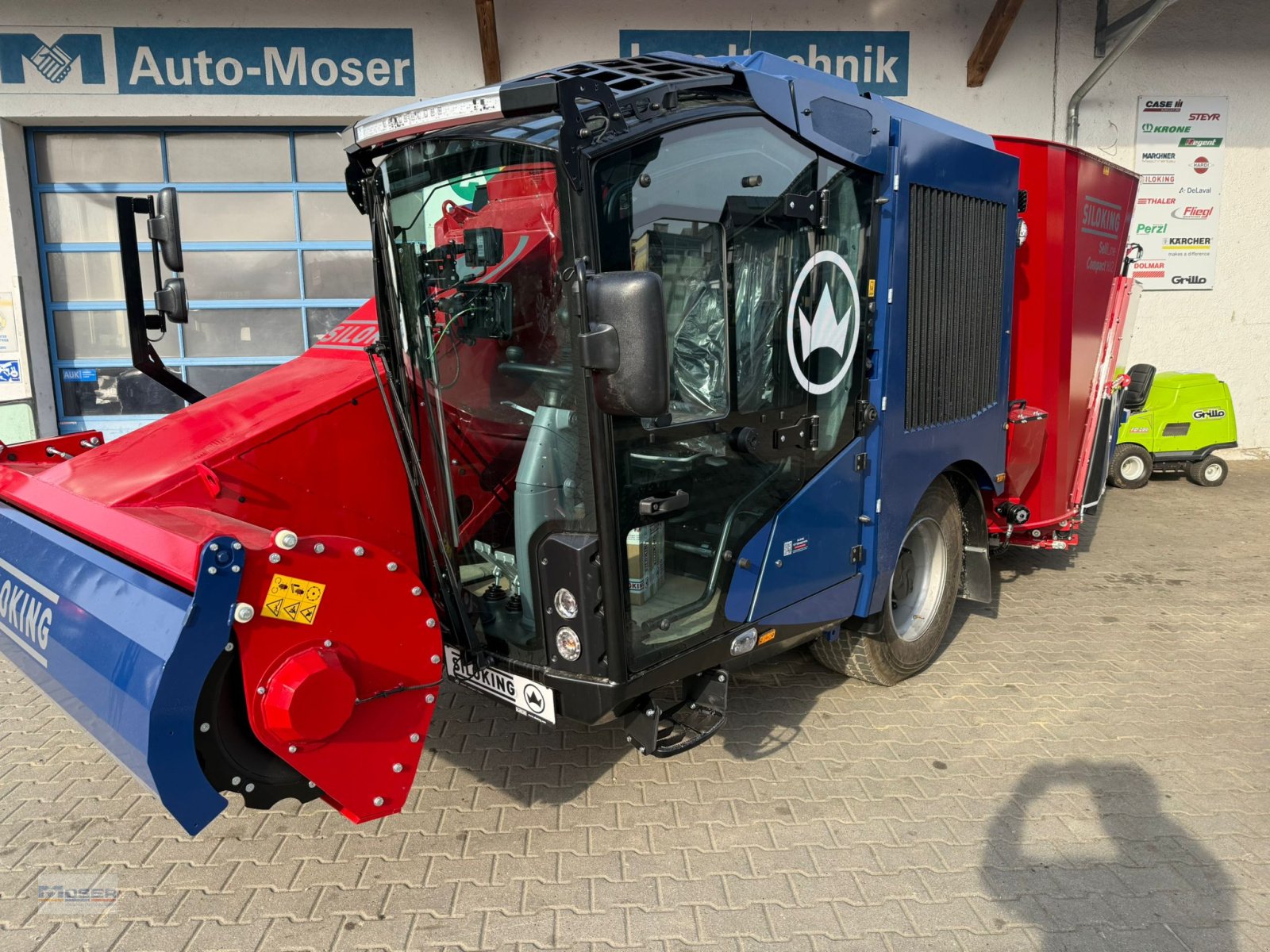 Futtermischwagen of the type Siloking SelfLine Compact 1612 13m³, Neumaschine in Massing (Picture 11)