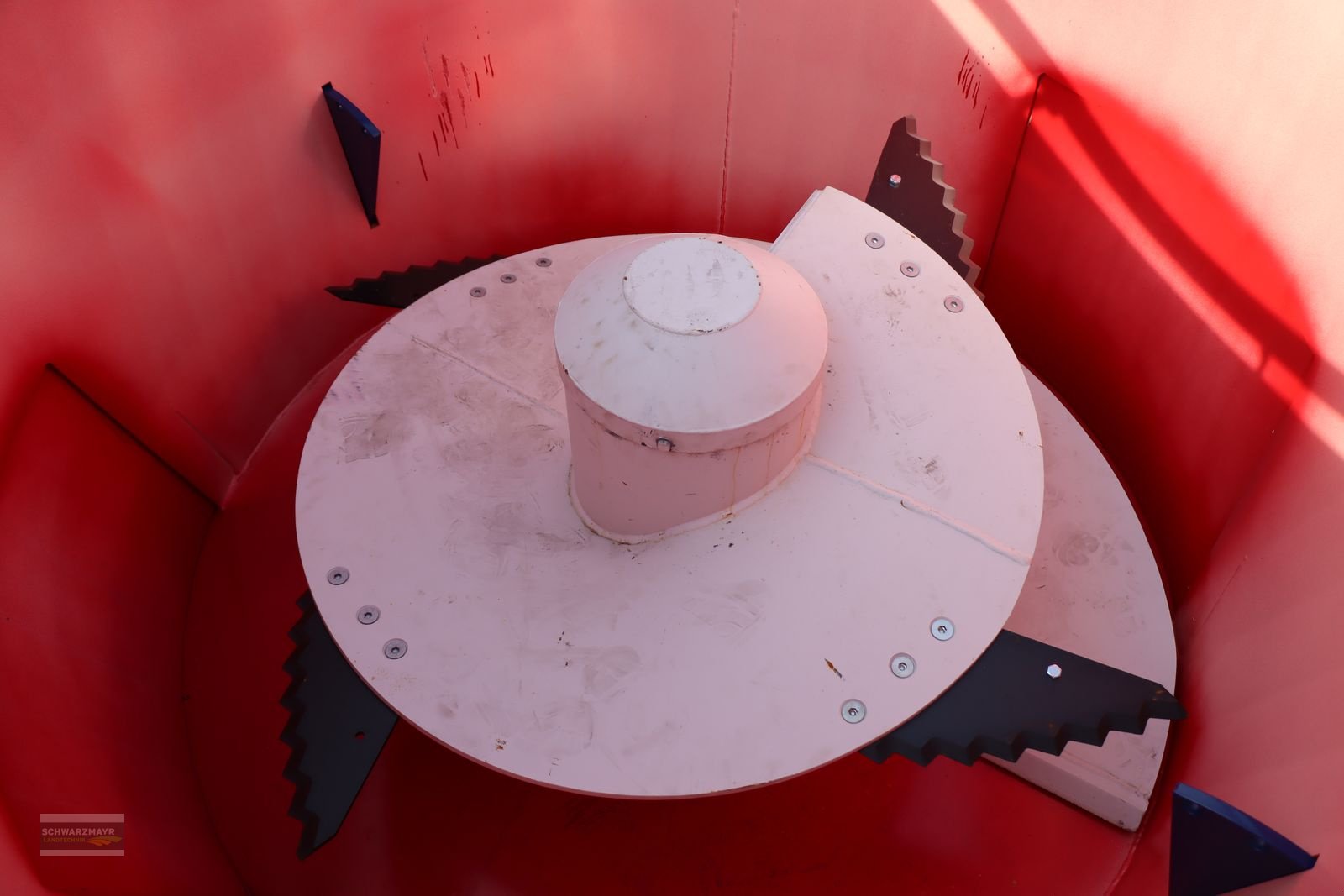 Futtermischwagen des Typs Siloking Smart 5m³, Neumaschine in Aurolzmünster (Bild 16)