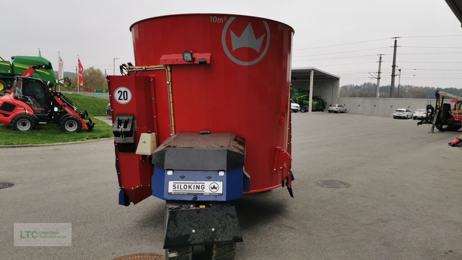 Futtermischwagen des Typs Siloking TruckLine eTruck 1408-10, Neumaschine in Redlham (Bild 8)