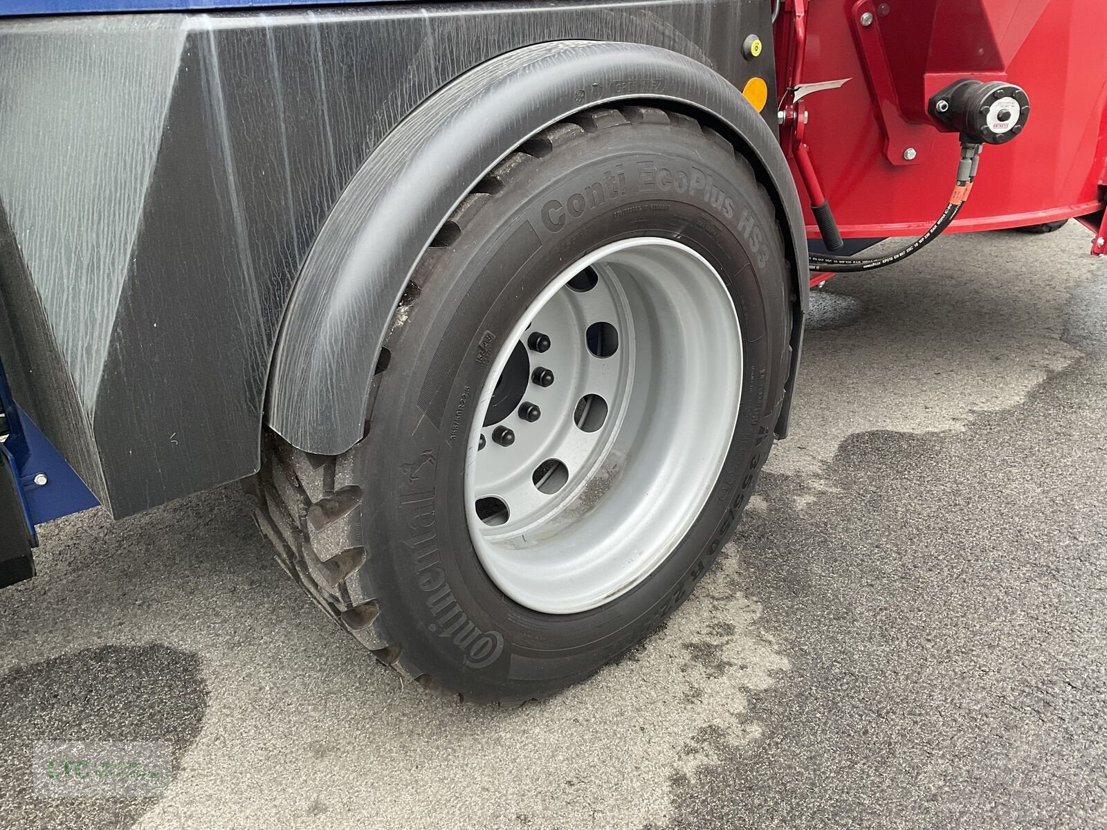 Futtermischwagen van het type Siloking TruckLine eTruck 1408-10, Neumaschine in Redlham (Foto 18)
