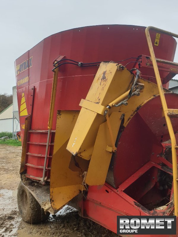 Futtermischwagen tip Sonstige 140 SD TPF, Gebrauchtmaschine in Gennes sur glaize (Poză 1)