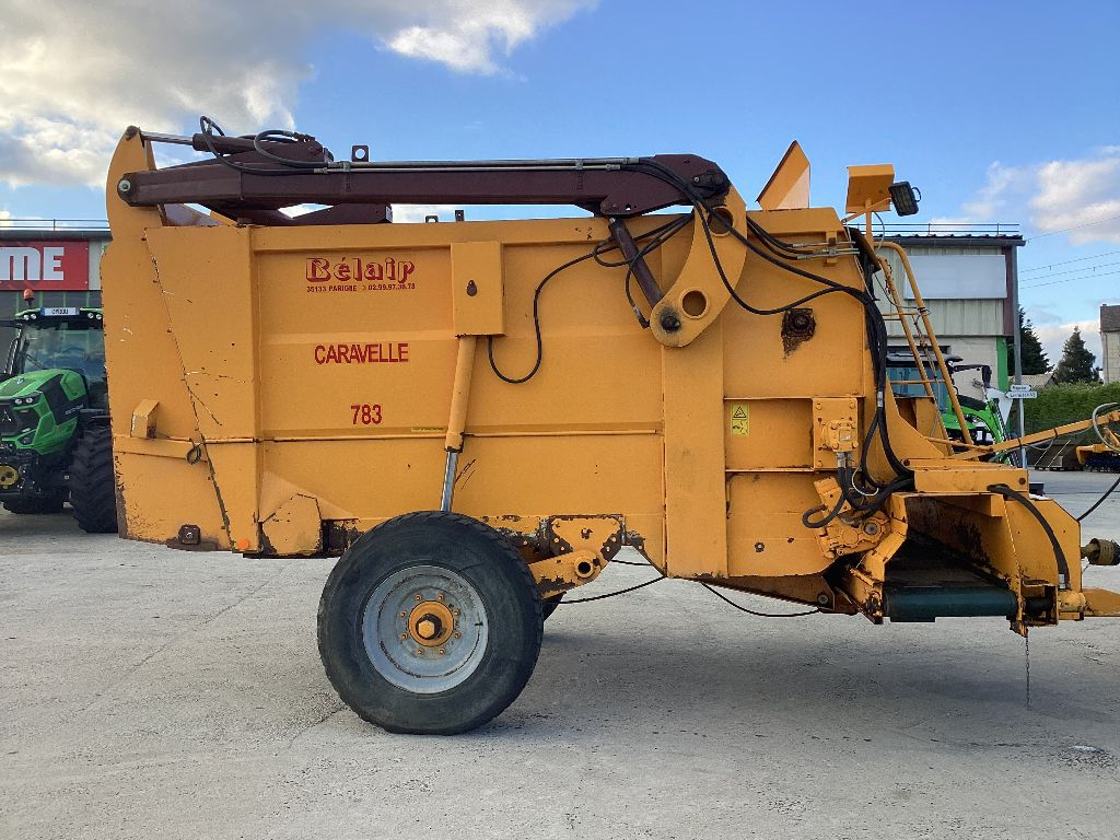 Futtermischwagen del tipo Sonstige CARAVELLE 783, Gebrauchtmaschine In AUMONT AUBRAC (Immagine 2)