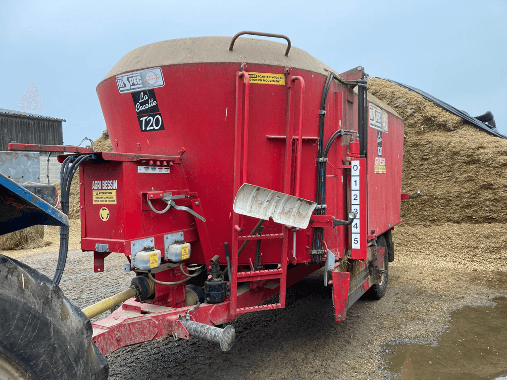 Futtermischwagen des Typs Sonstige COCOTTE T20, Gebrauchtmaschine in CONDE SUR VIRE (Bild 3)